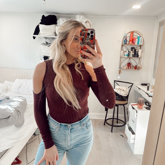 PacSun Tops - PACSUN KENDAL AND KYLIE top S